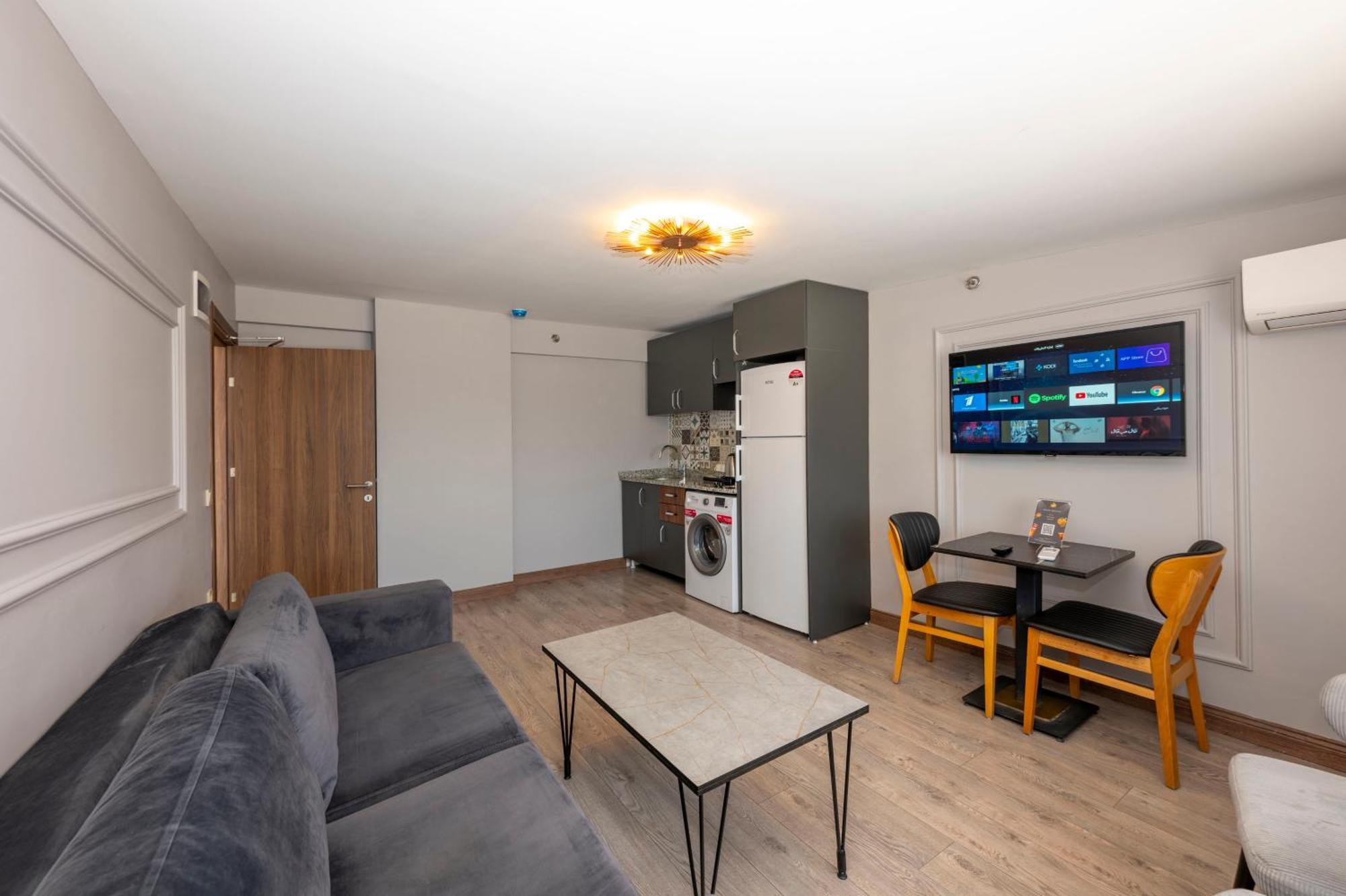 Comfort Suites Hotel Истанбул Екстериор снимка
