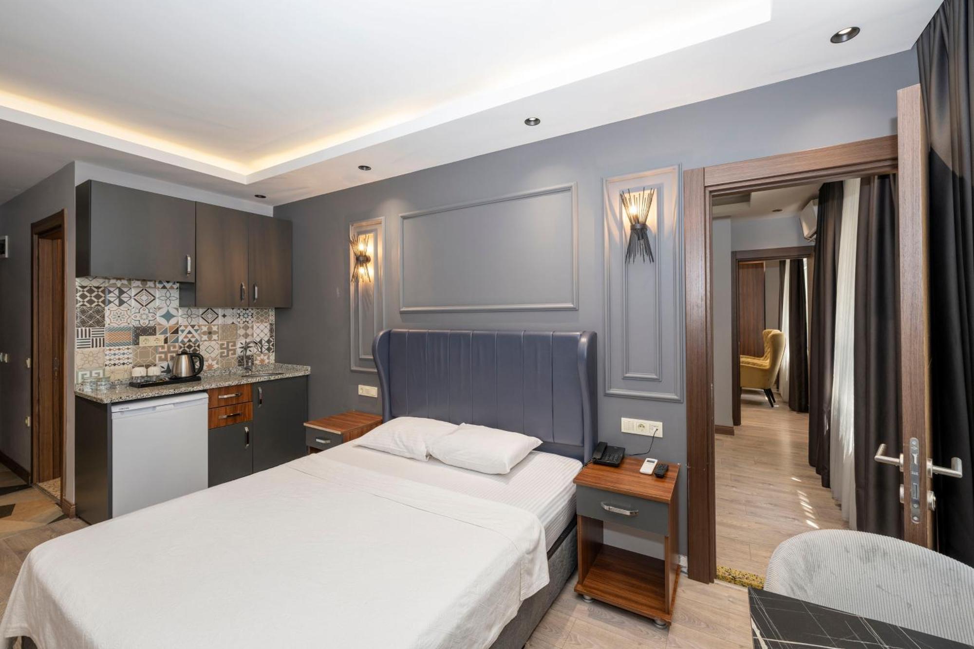 Comfort Suites Hotel Истанбул Екстериор снимка