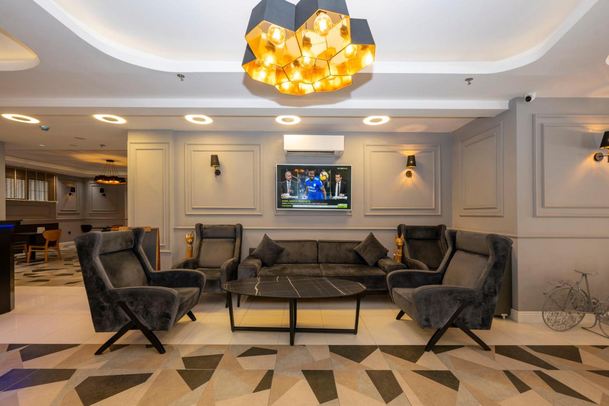 Comfort Suites Hotel Истанбул Екстериор снимка